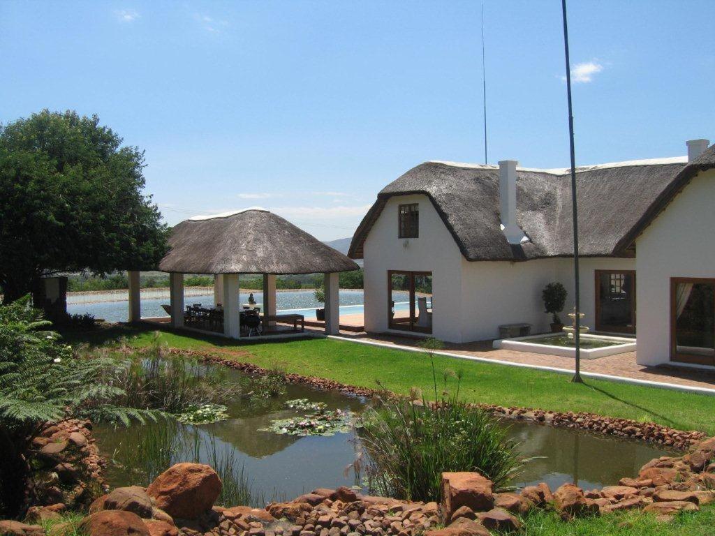 Steynshoop Self-Catering Valley Lodge Hekpoort ภายนอก รูปภาพ